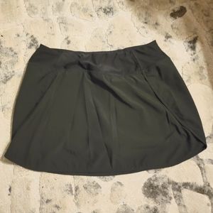 Black athletic skirt